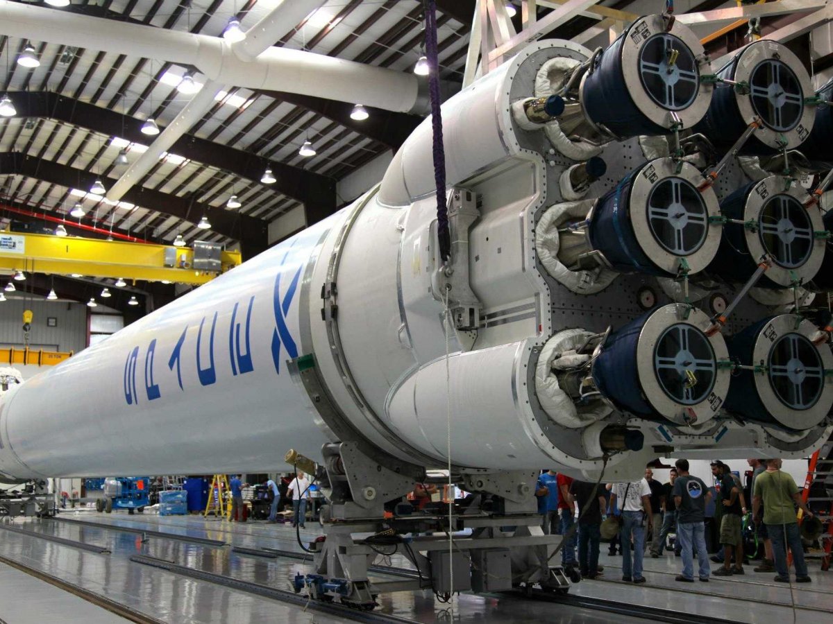 spacex-falcon-9-rocket-cape-canaveral-air-force-station-photo-credit-spacex-posted-on-americaspace-3.jpg